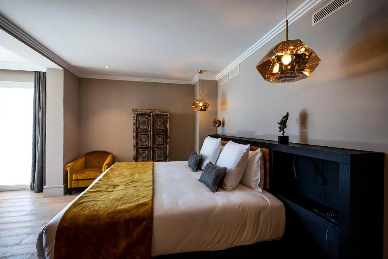 Hotel L'Incomparable By Les Etincelles Tresserve 5*,