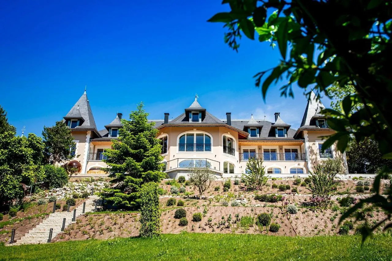 Hotel L'Incomparable By Les Etincelles Tresserve